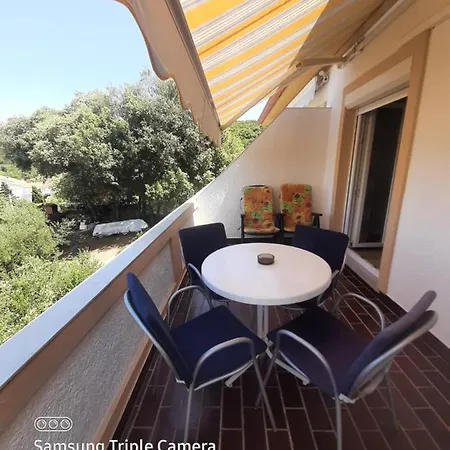 Apartmani Lana Rab Kampor