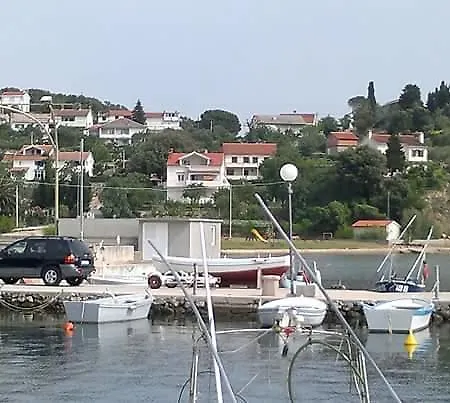 Apartmani Lana Rab