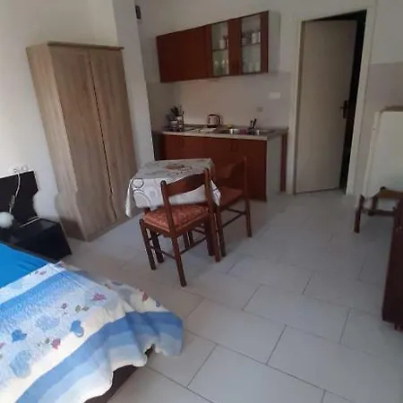 Apartmani Lana Rab